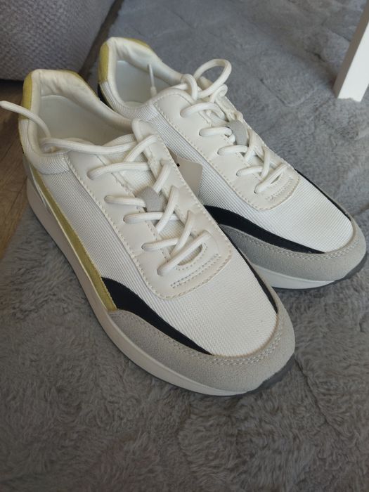 Nowe buty snakersy adidasy ccc