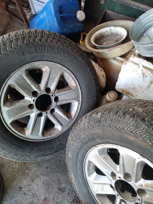 Диски Opel Frontera  в хорошому стані