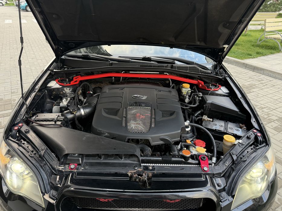 Продам Subaru Outback 3.0 автомат