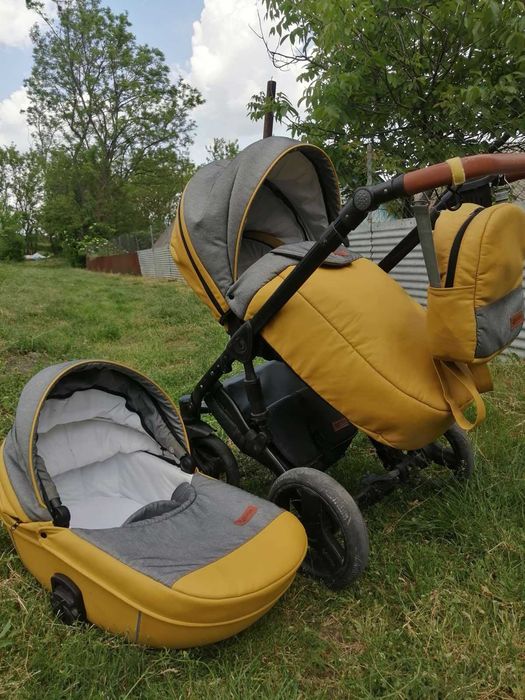 Продам коляску детскую