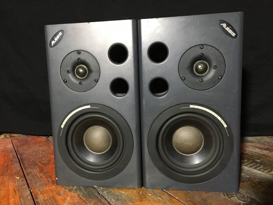 Активные студийные мониторы ALESIS M1 ACTIVE MK2 с улучшеными БП Торг