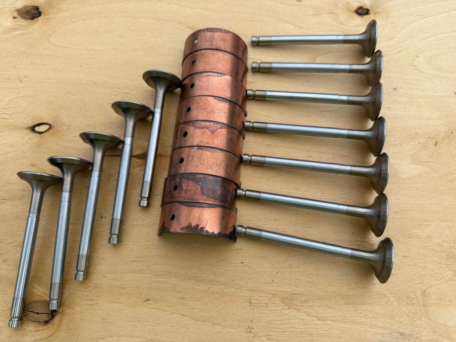 Panewki główne +zawory FIAT 125P FSO POLONEZ