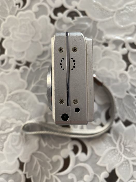 Продам Olympus-FE160