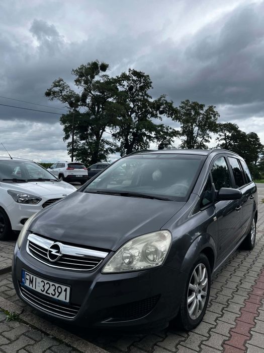 Opel Zafira B 2008