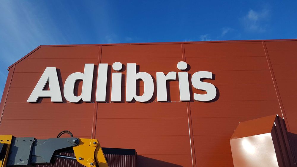 Litery przestrzenne 3D Blokowe LED Logo podświetlane Kaseton Pylon