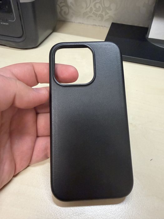 Чохол iPhone 15 pro та  iPhone 16 pro (pitaka, apple)