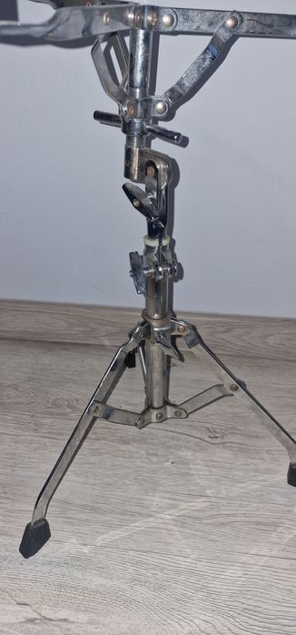 Statyw pod werbel perkusyjny