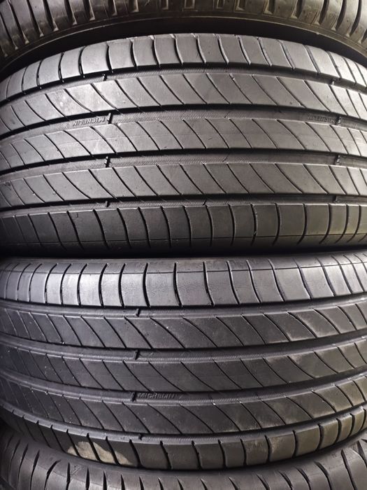 205/55/17 Michelin
