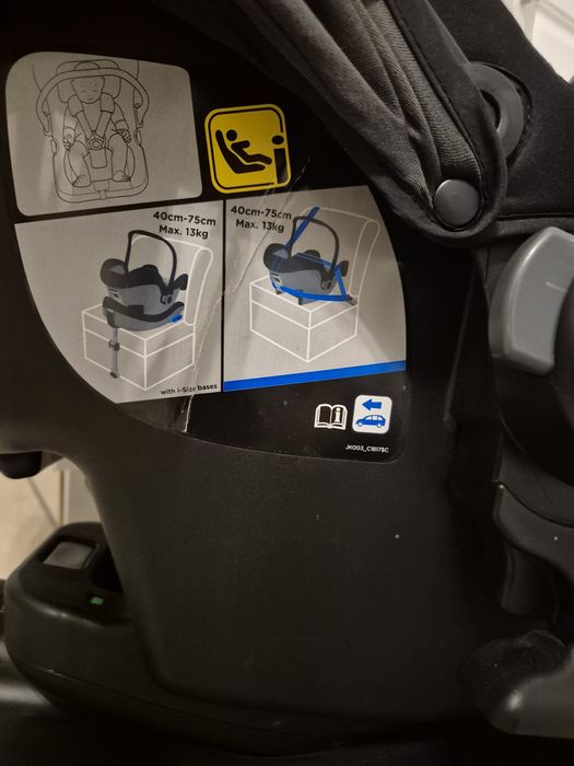 Fotelik Joie I-snug wraz z bazą