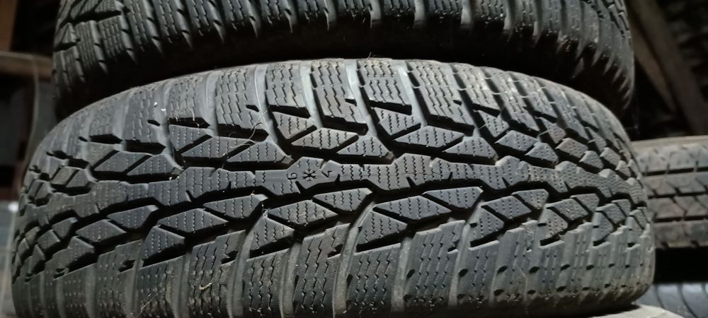 Nokian WRD4 165/70 R14 81T bieżnik 7mm 2szt dot 2519