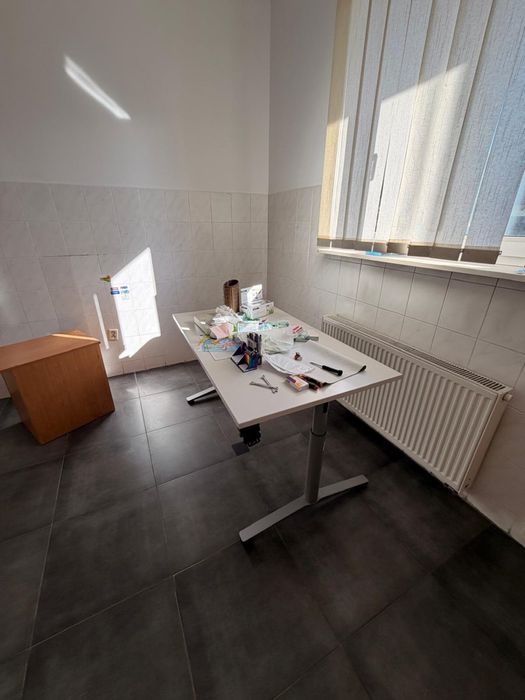 Lokal usługowy / medyczny 100 m² – Kraków Ruczaj, ul. Torfowa 5 – po przychodni