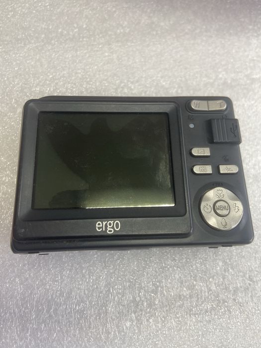 Цифровий фотоаппарат Ergo DC 5353