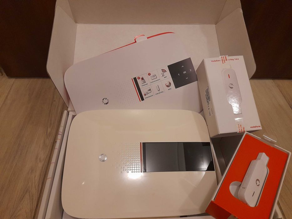 Router Vodafone Station 2 SGH1500 plus modem usb na kartę