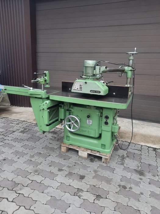 Фрезерний верстат Comag