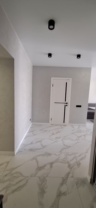 Продаж 2-кімнатної квартири з інд .опаленням в центрі