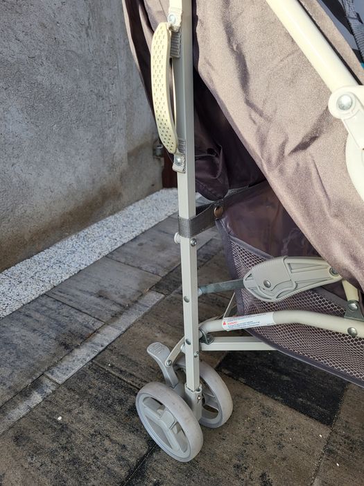 Wózek dzieciecy lionelo typ parasolka