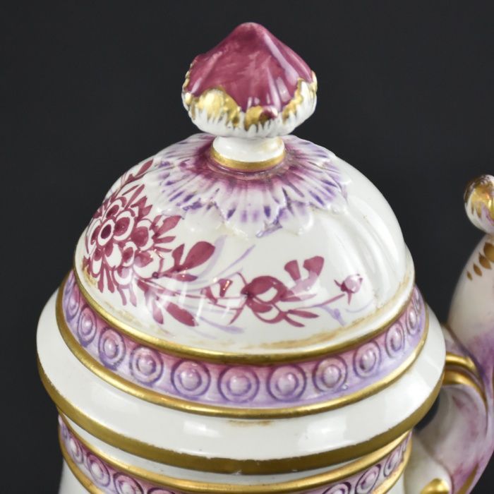 Cafeteira Majolica com base em metal CARPIE MORE