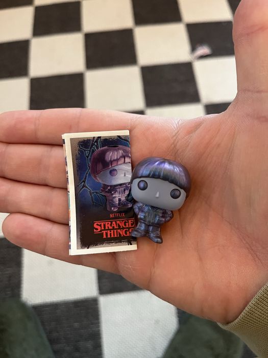 Kinder Joy Stranger Things