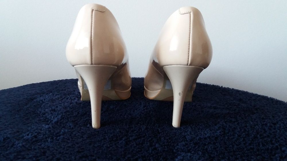 buty ślubne - Czółenka eSKa 530 Beż Lakier rozm. 36