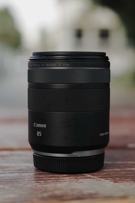 Canon RF 85 mm 2.0 f STM Macro Is ef