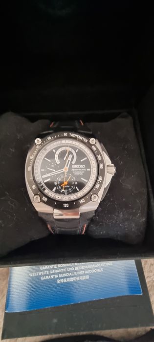 seiko sportura men's black watch - spc055