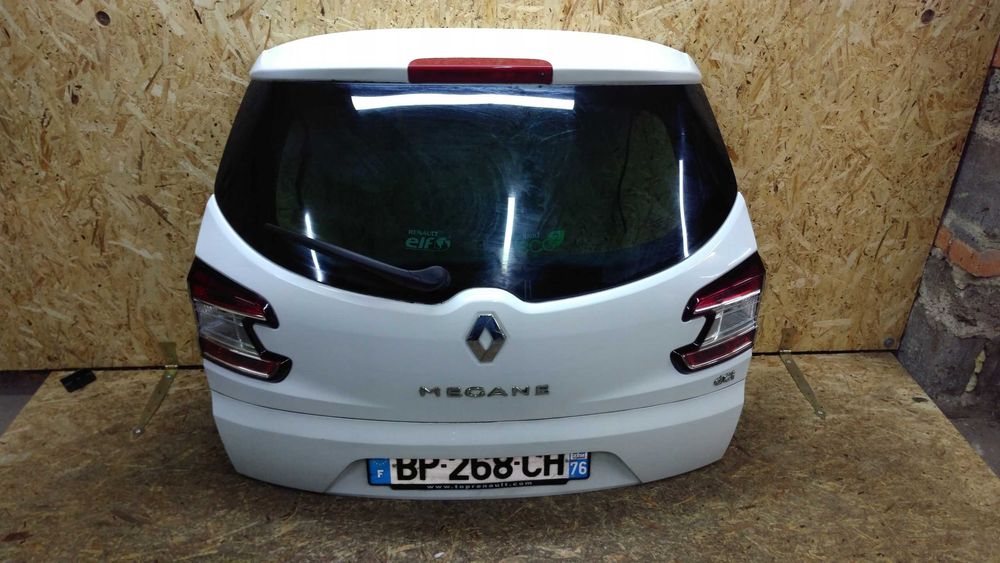 Ляда, задня кришка багажника  Меган 3, лагуна 3, Клио 3, Сценик 3