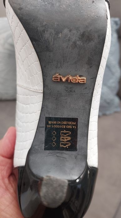 Sapato de luxo comprado em Brasília