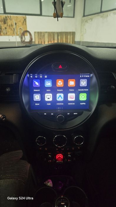 Rádio Mini F55 F56 Android 14 (Novo)