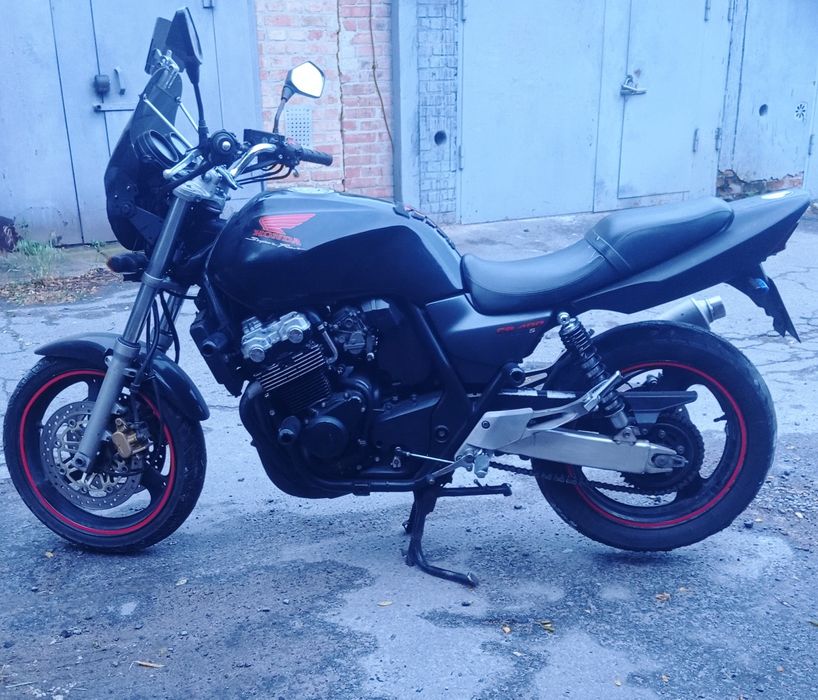 Продам надійний Honda cb 400 sf