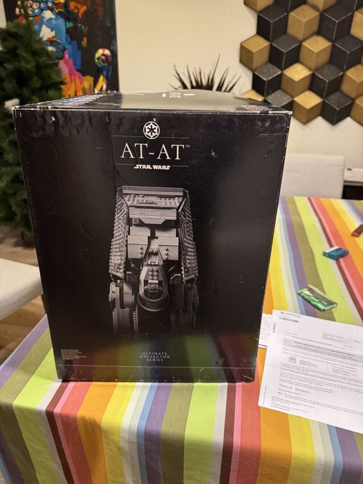 LEGO Star Wars AT-AT 75313 da série Ultimate Collector Series
