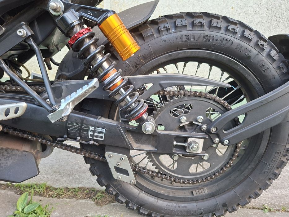 Motocykl Rieju Century  125