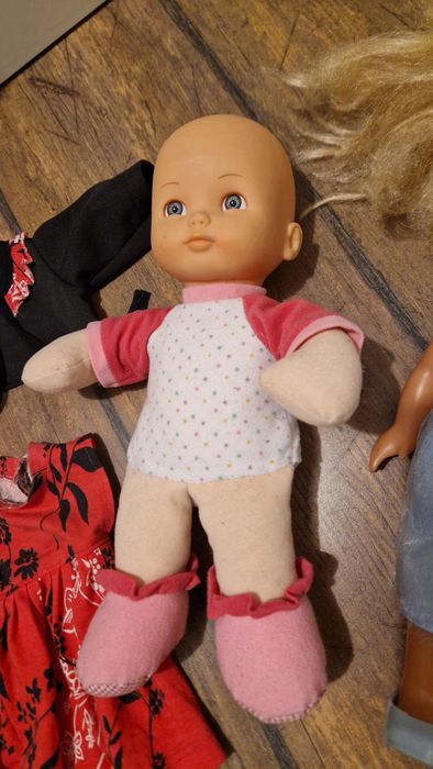 2 interaktywne gadające lalki plus bobas i ubranka Amelia