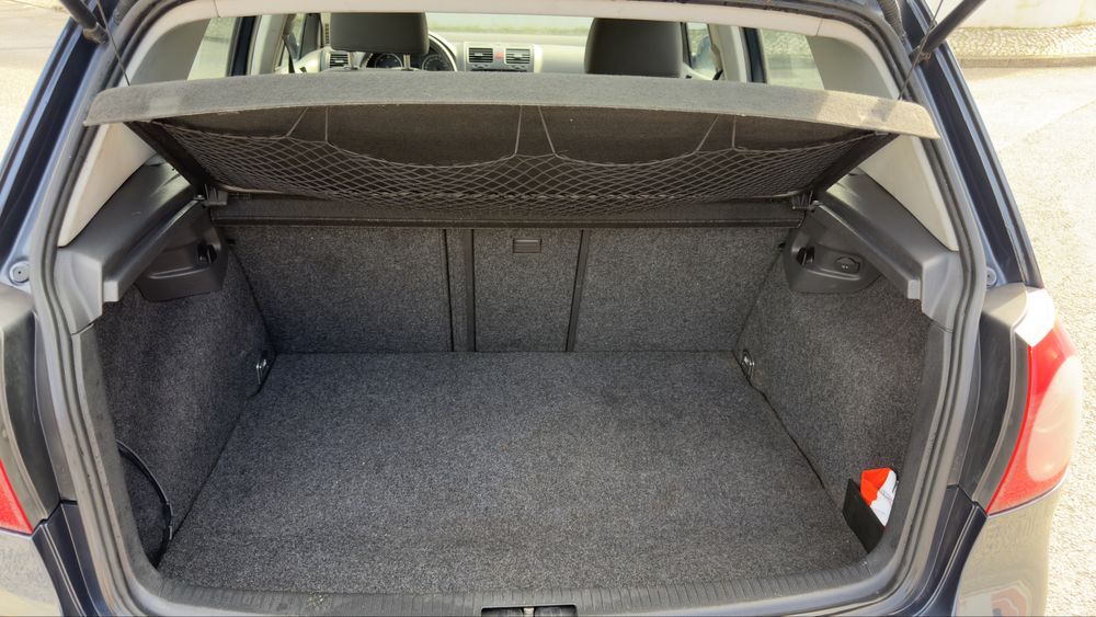 VOLKSWAGEN GOLF 2.0 TDi DIESEL 140 CAVALOS NACIONAL