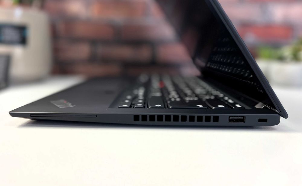 Lenovo ThinkPad T14s G1·i7-10510U·8GB+SSD256·14"IPS·Гарантія 9м·Ідеал