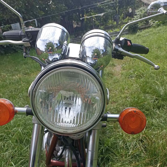 Продам Yamaha SCV250