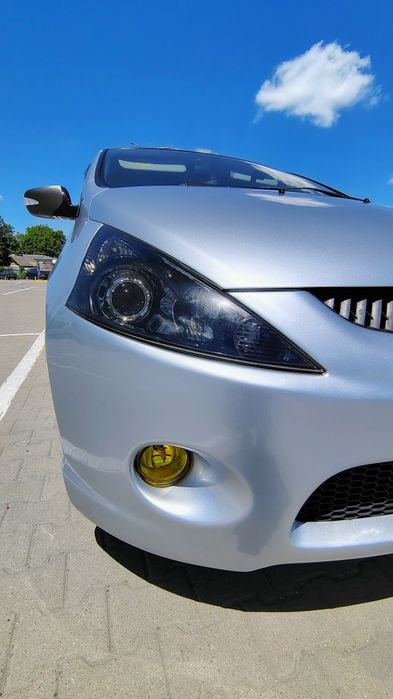 Продам Mitsubishi Grandis 2.4