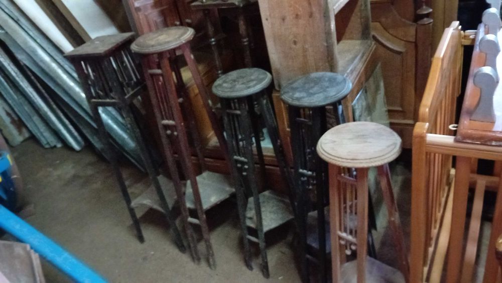 Cabides e outras peças  antigas