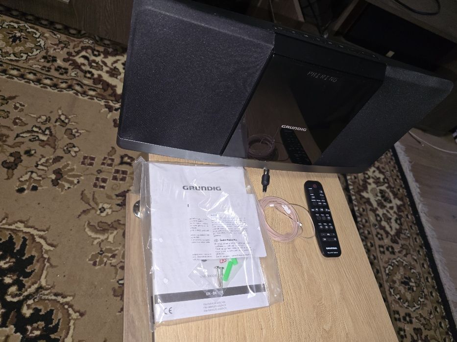 Продам магнітофон комбайн Grundig WMS 3000 BT DAB+