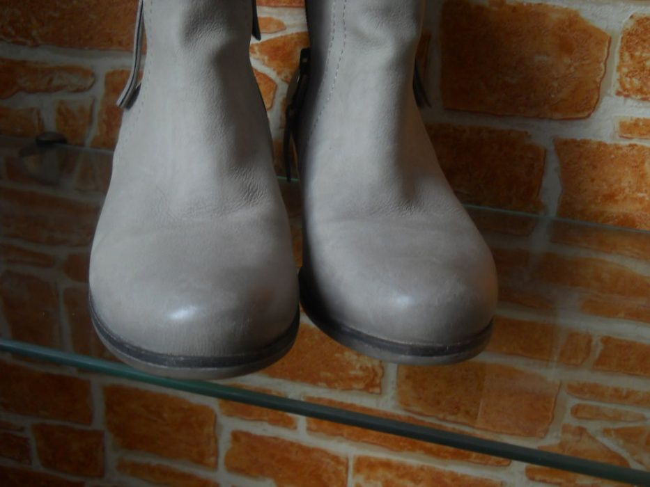 Жіночі  чобітки Piedi Nudi 36 розмір