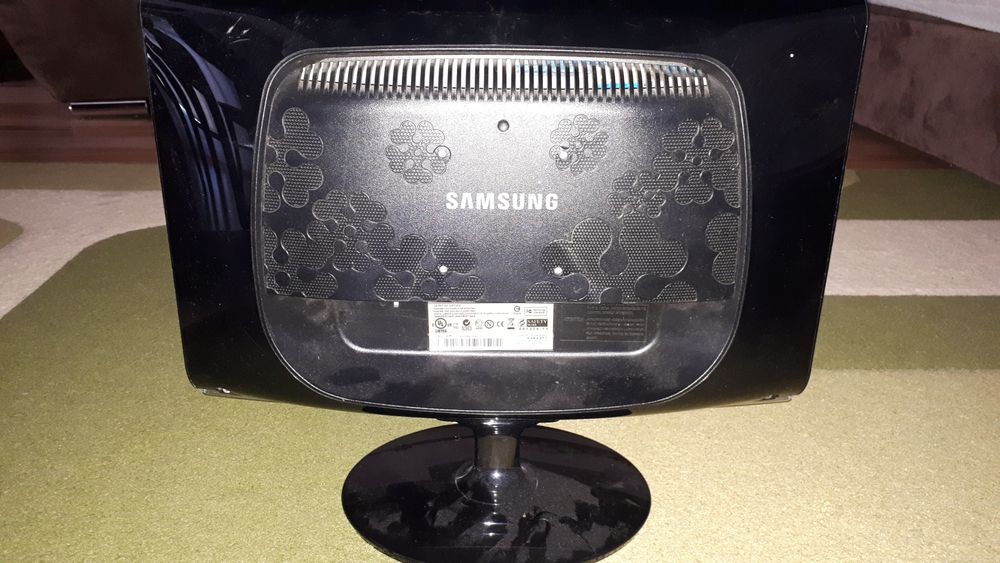 Monitor Samsung 933sn