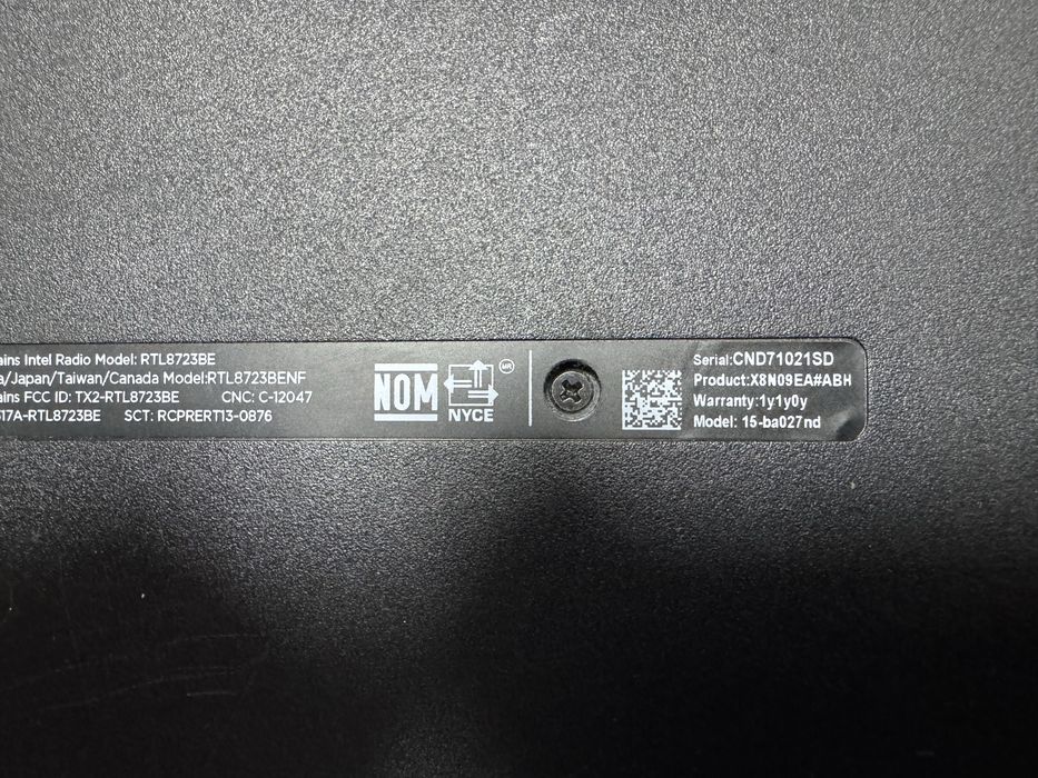 Ноутбук на amd a8 Hp 15 ba027nd