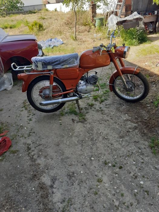 Motorizada casal 181
