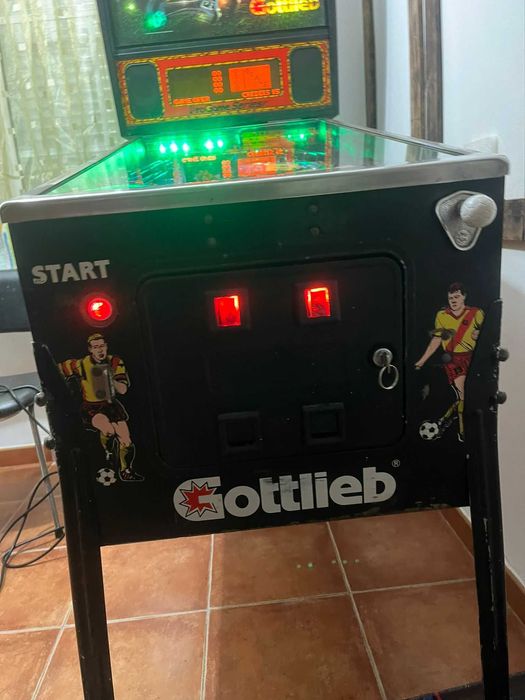 Máquina Pinball/Flipper Gottlieb World Challenge Soccer