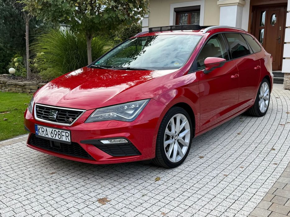 Seat Leon Full Led // Alcantara // Panorama // Radar // Matrix // Seat Sound //
