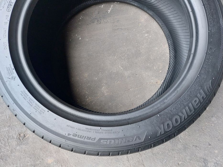 Opony 235 45 17 letnie z 2023 roku