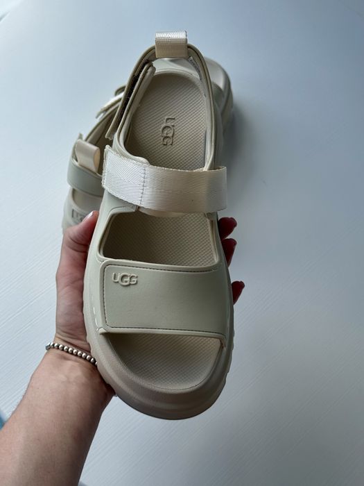 Босоніжки UGG goldenglow