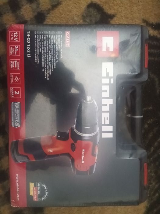 Máquina nova embalada