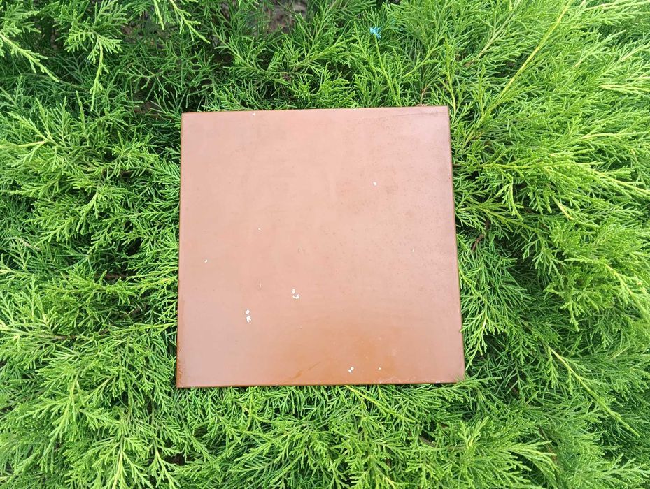 плитка зеркальная 20х20 см.