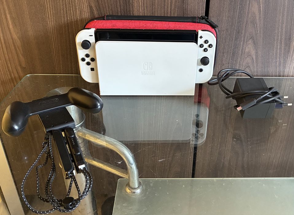 Konsola Nintendo Switch Oled 64GB