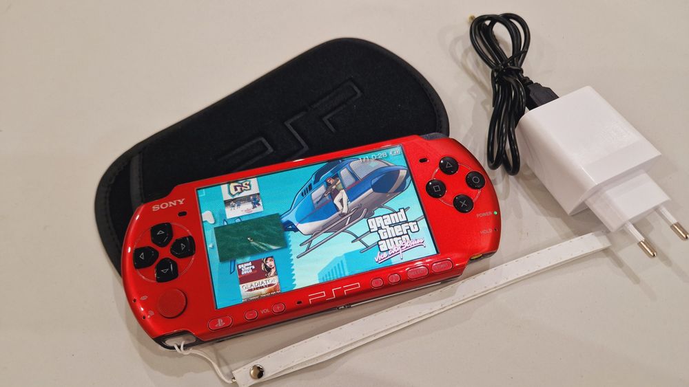 Sony PSP-3000 64гиг 135игр!